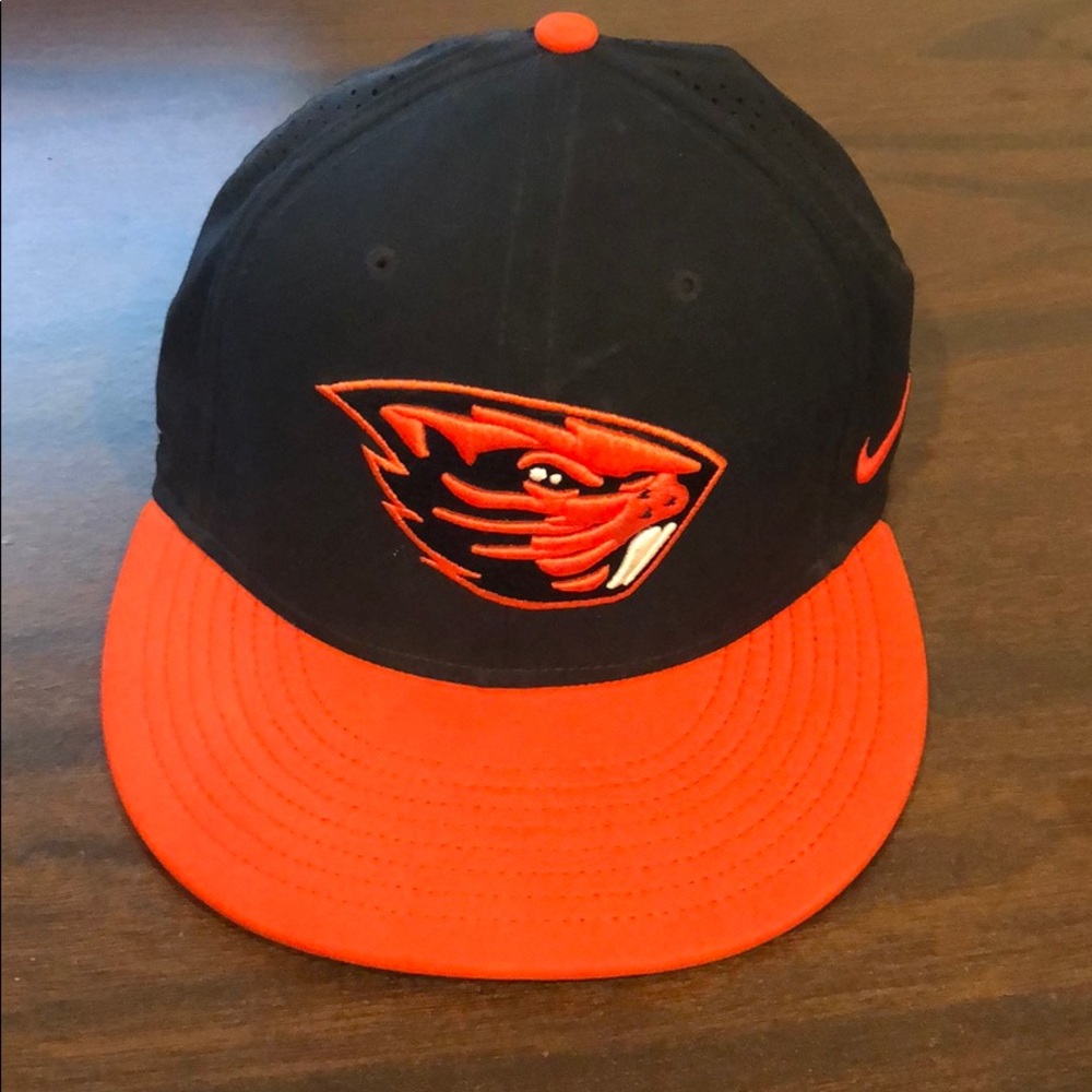 Nike True Oregon State Beavers - Adjustable